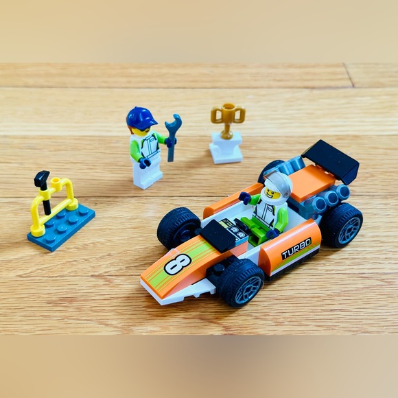 Lego City, Hot Wheels & Supercar - 3 Building Blocks sets - Picture 3 of 7